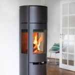 Kaminofen Aduro 9-7 Stahl schwarz 8 kW mit Speichersteinen und Wärmespeicher